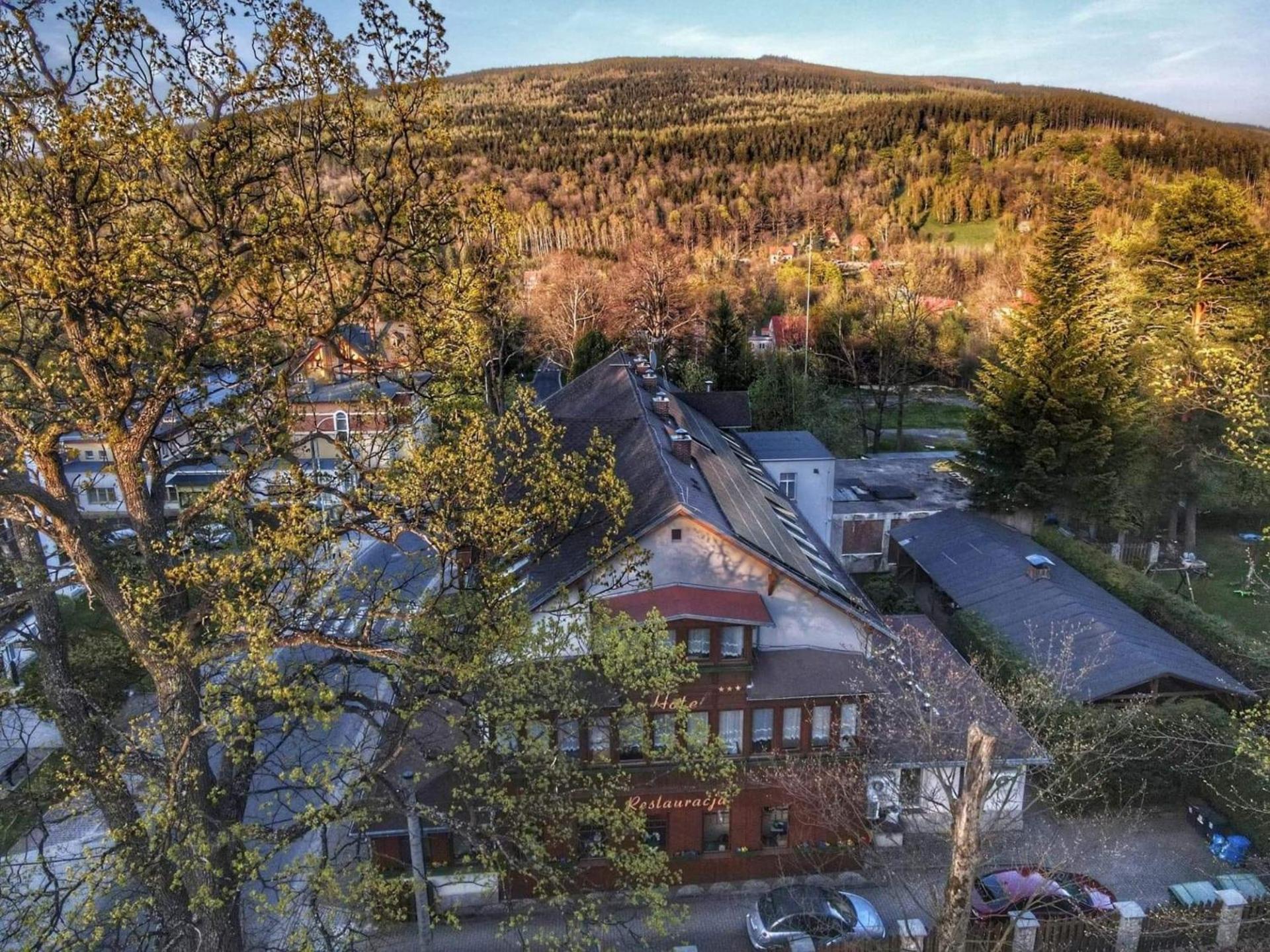 Hotel Swieradow Екстериор снимка