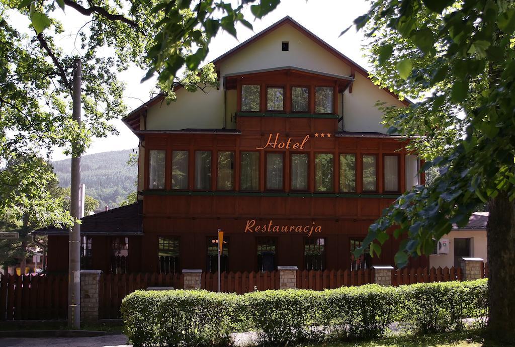 Hotel Swieradow Екстериор снимка