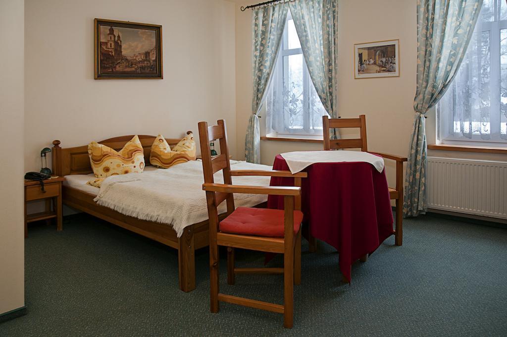 Hotel Swieradow Стая снимка