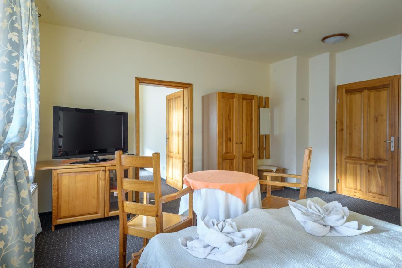 Hotel Swieradow Екстериор снимка
